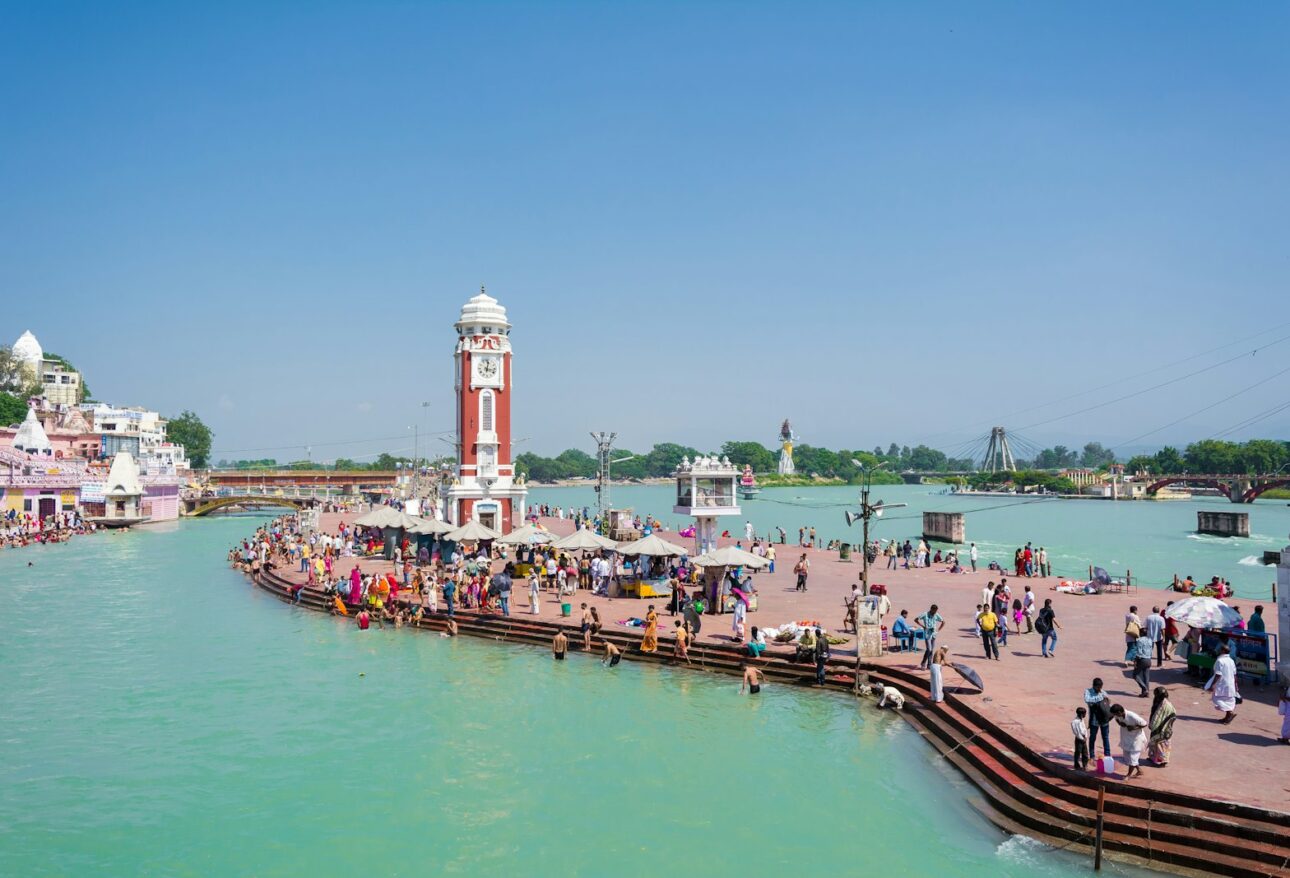 Pilgrims at Har Ki Pauri ghat in Haridwar beside the Ganga river